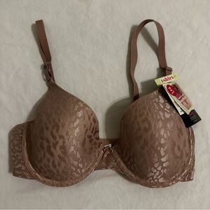 Maidenform NWT T-Shirt Bra Size 34D Blush Color Padded Underwire